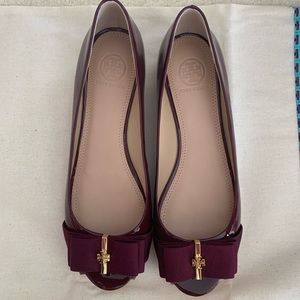 NWT Tory Burch Cabernet Trudy Open Toe Wedge